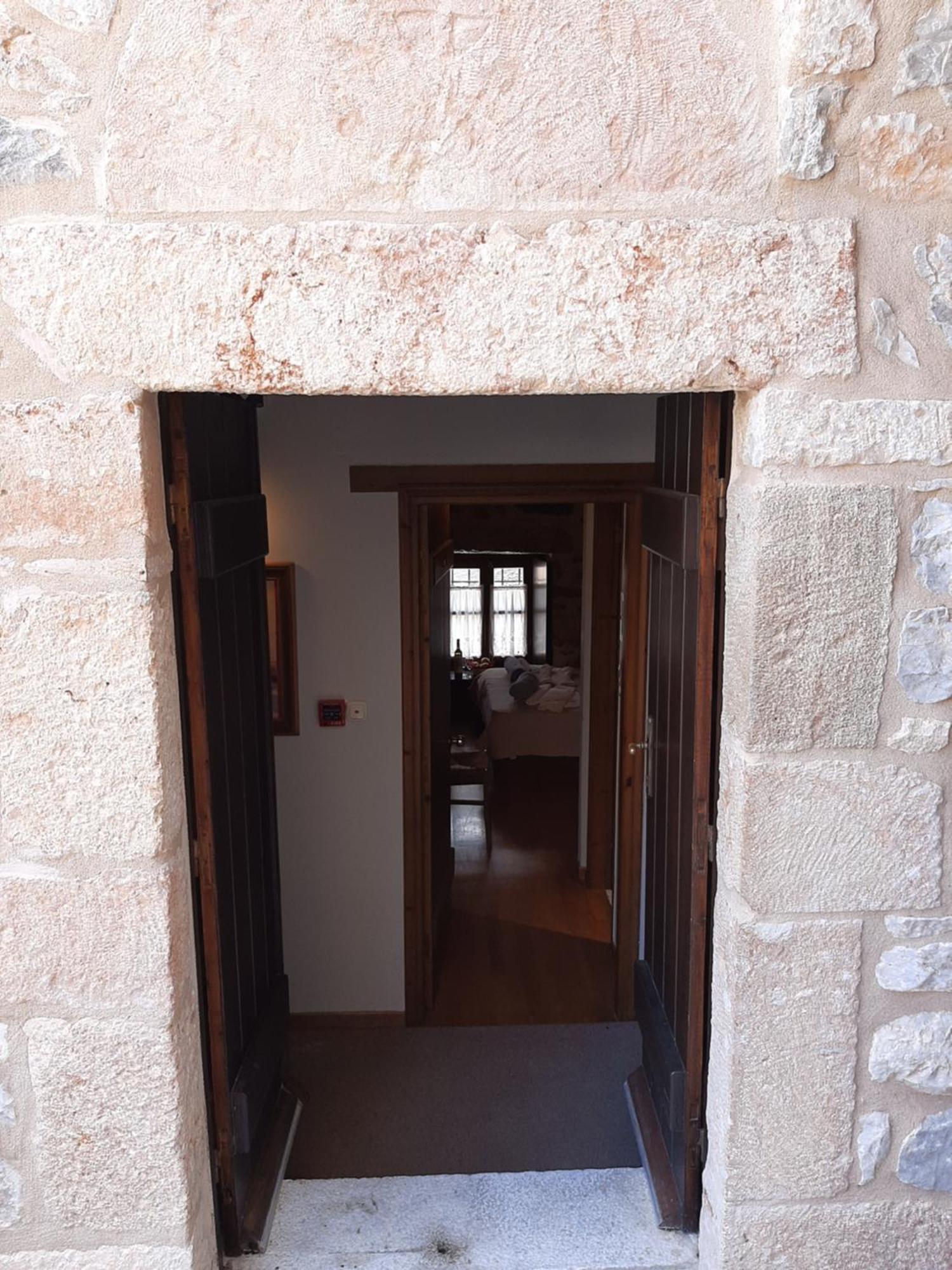 Hotel Pyrgoi Theodorakaki: O Yerolimin Pokój zdjęcie