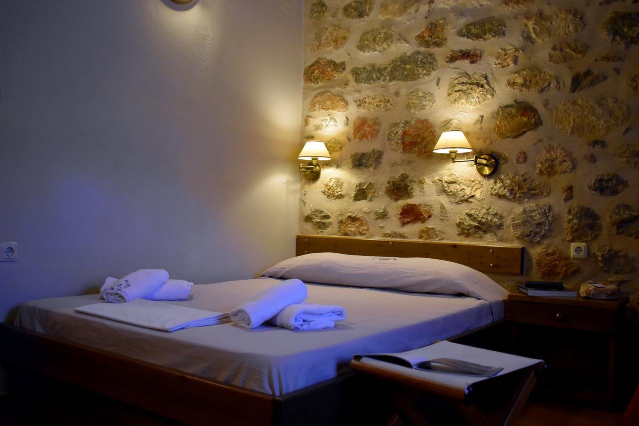 Hotel Pyrgoi Theodorakaki: O Yerolimin Pokój zdjęcie