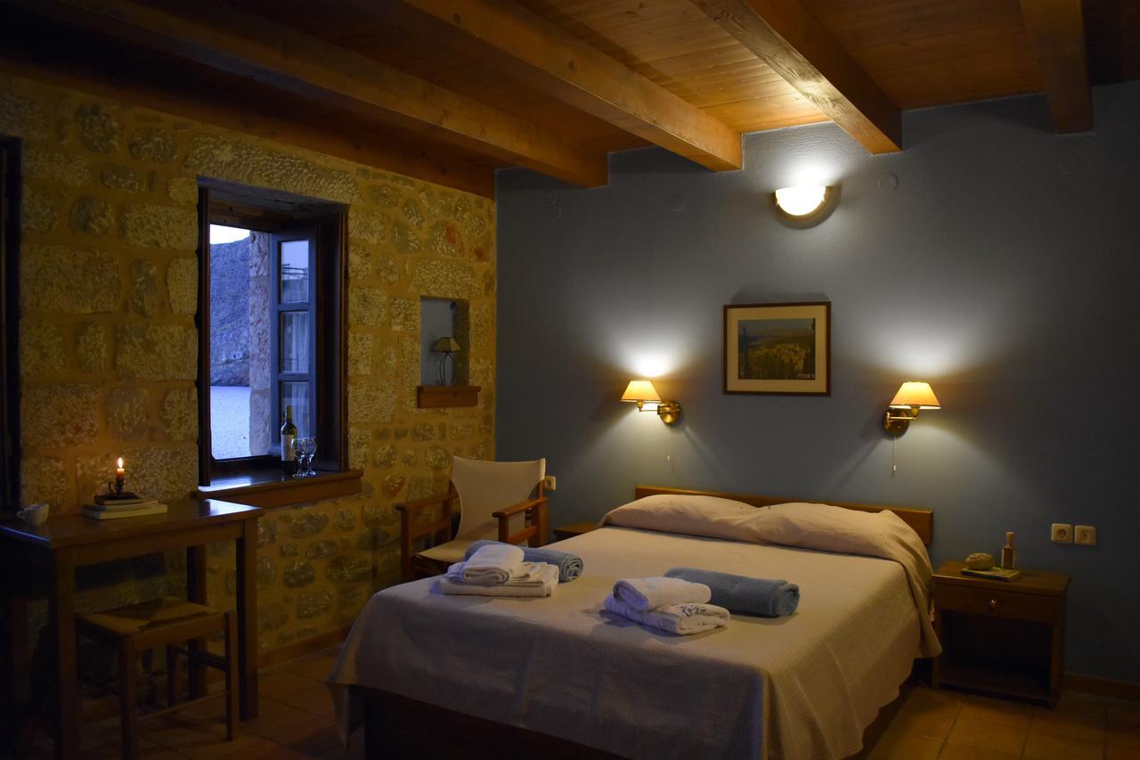 Hotel Pyrgoi Theodorakaki: O Yerolimin Zewnętrze zdjęcie